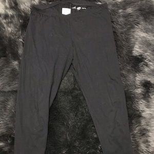 GUC Old Navy Solid Black Leggings